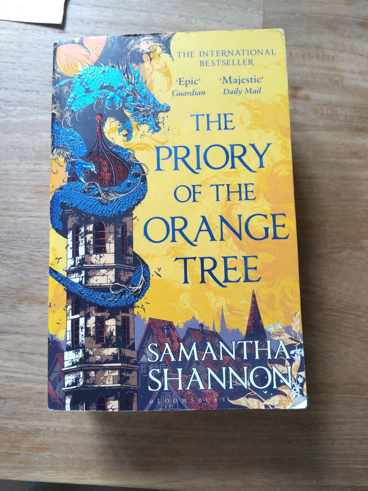 The Priory of the Orange Tree - Samantha Shannon, Boeken, Ophalen of Verzenden, Zo goed als nieuw, Samantha Shannon