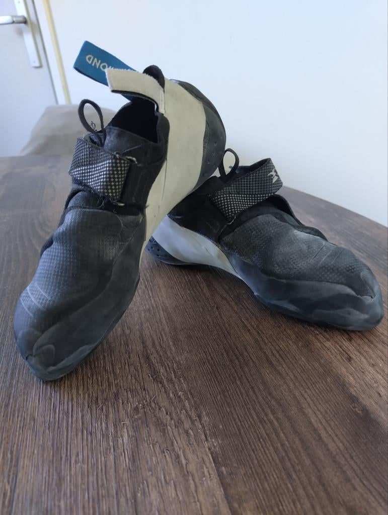 Simond klimschoen maat 38 = maat 35/36, Sport en Fitness, Klimsport, Ophalen of Verzenden, Gebruikt