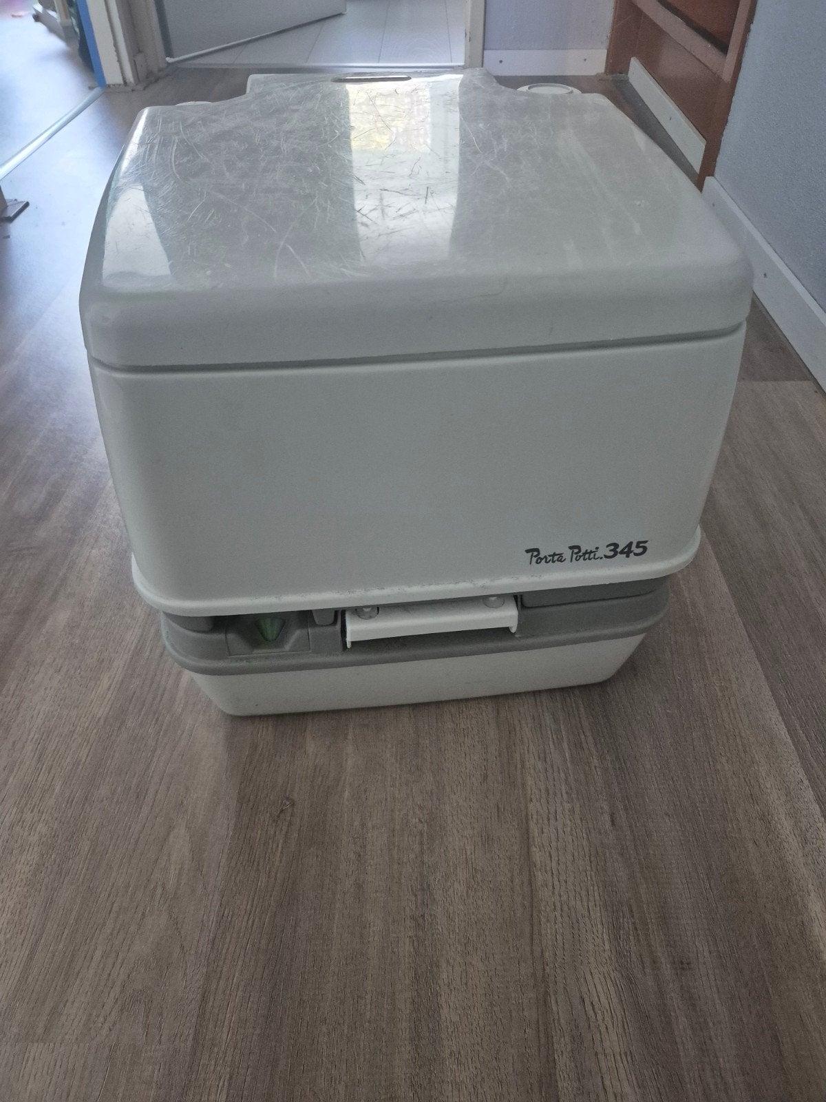 Porta Potti 345 Draagbaar Toilet - Ideaal voor Camping, Ophalen