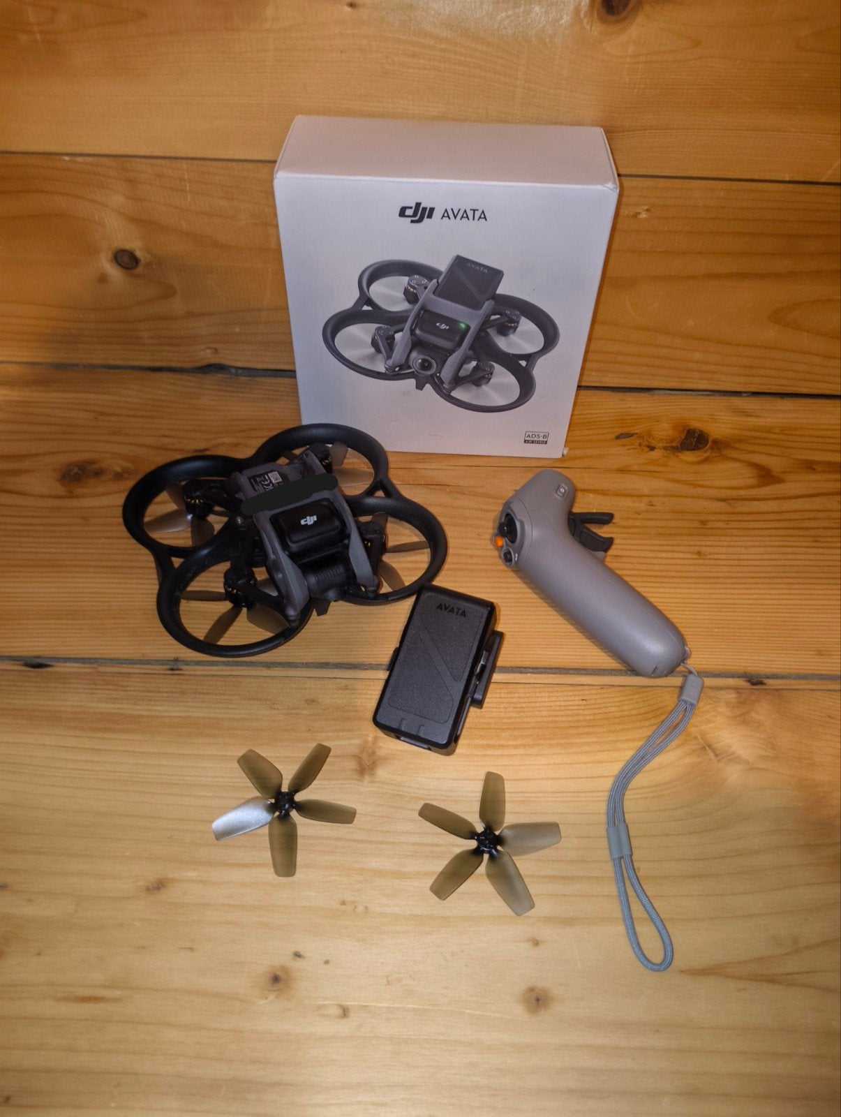 dji avata met motion controller 2 en accu, Audio, Tv en Foto, Drones, 250 tot 900 gram, Gebruikt, Ophalen of Verzenden, Racedrone