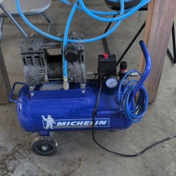 Michelin Compressor, Minder dan 25 liter, Ophalen, Gebruikt, Minder dan 200 liter/min