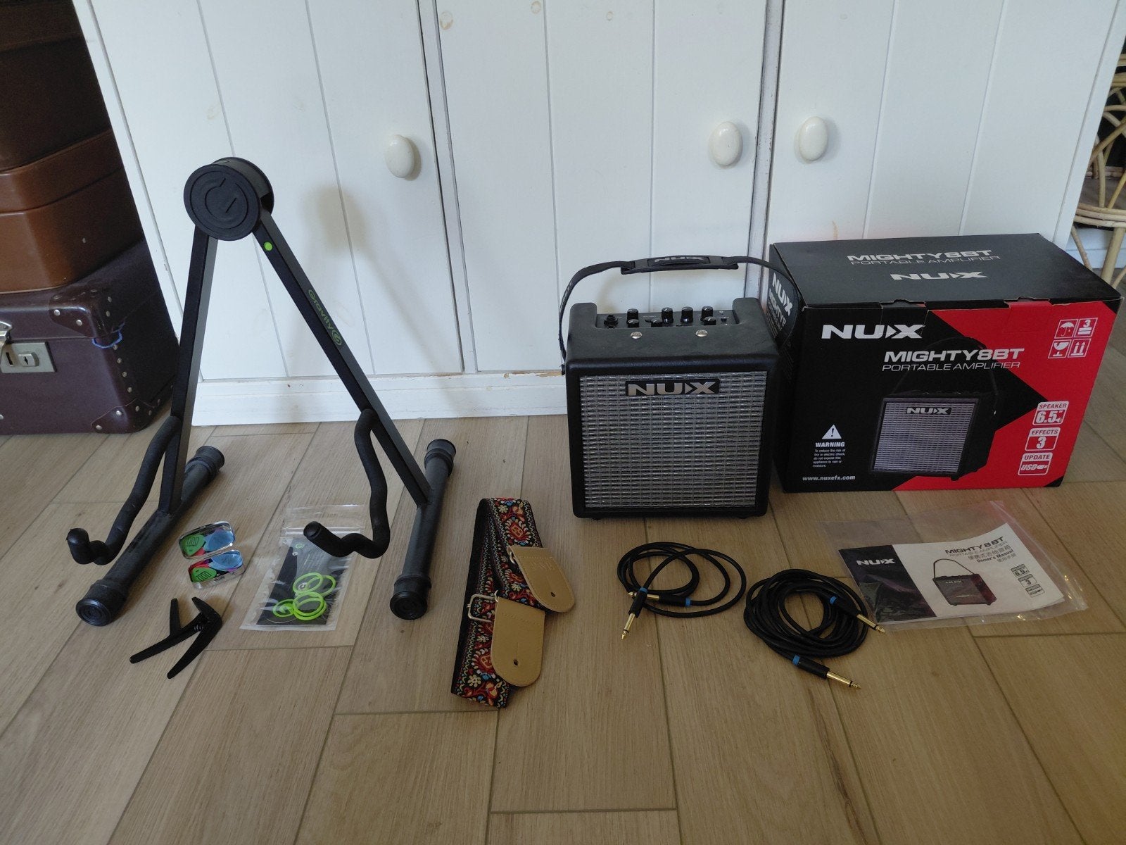 Complete set gitaar toebehoren, Muziek en Instrumenten, Instrumenten | Toebehoren, Ophalen, Zo goed als nieuw, Elektrische gitaar