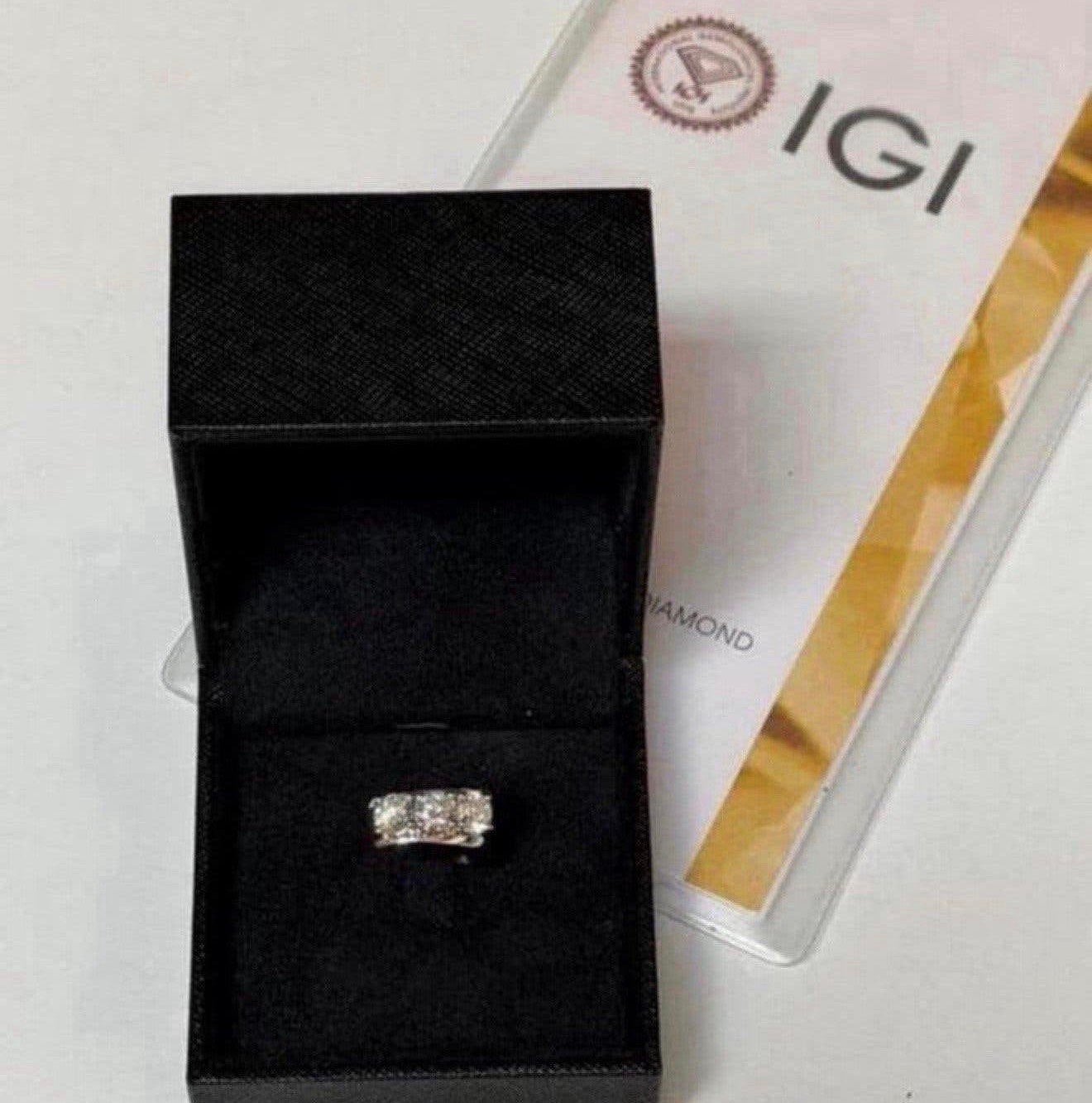 Gouden ring met 3 diamanten totaal 2.12ct met certificaat!, Nieuw, Ophalen of Verzenden, 17 tot 18, Met edelsteen