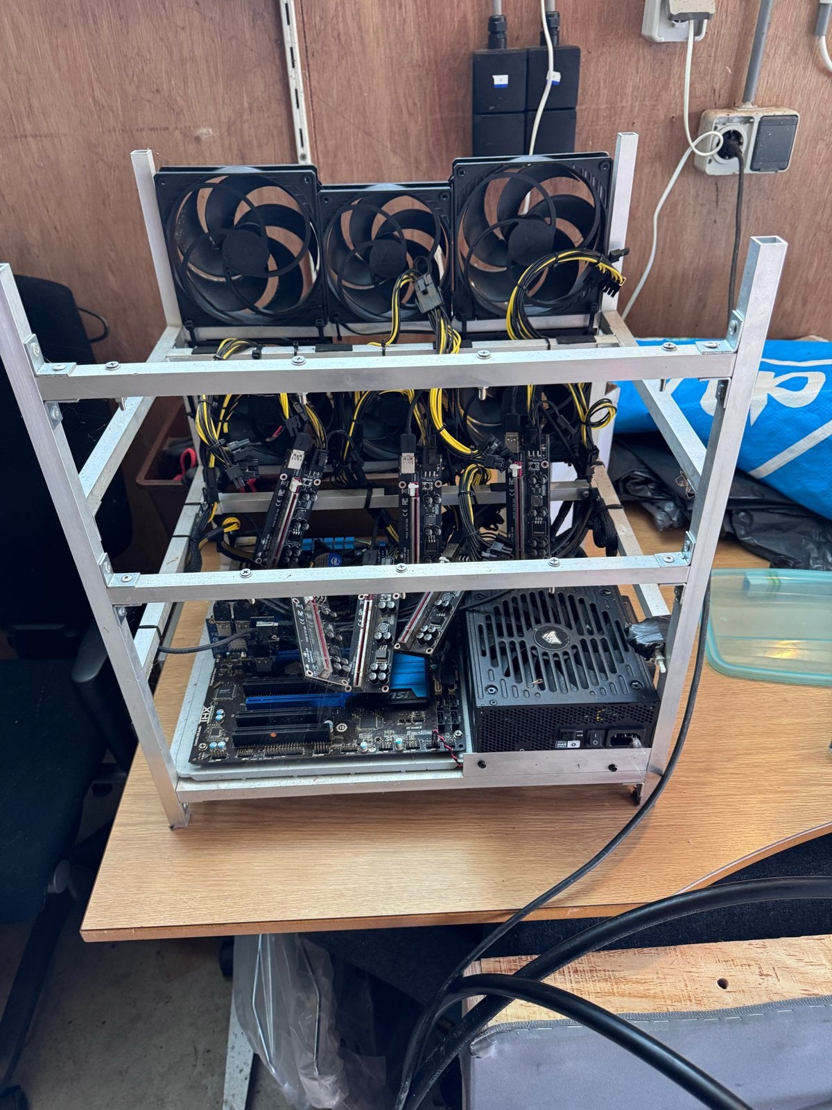 Mining Rig Frames en Onderdelen - Diverse Modellen, Computers en Software, Ophalen of Verzenden, Gebruikt