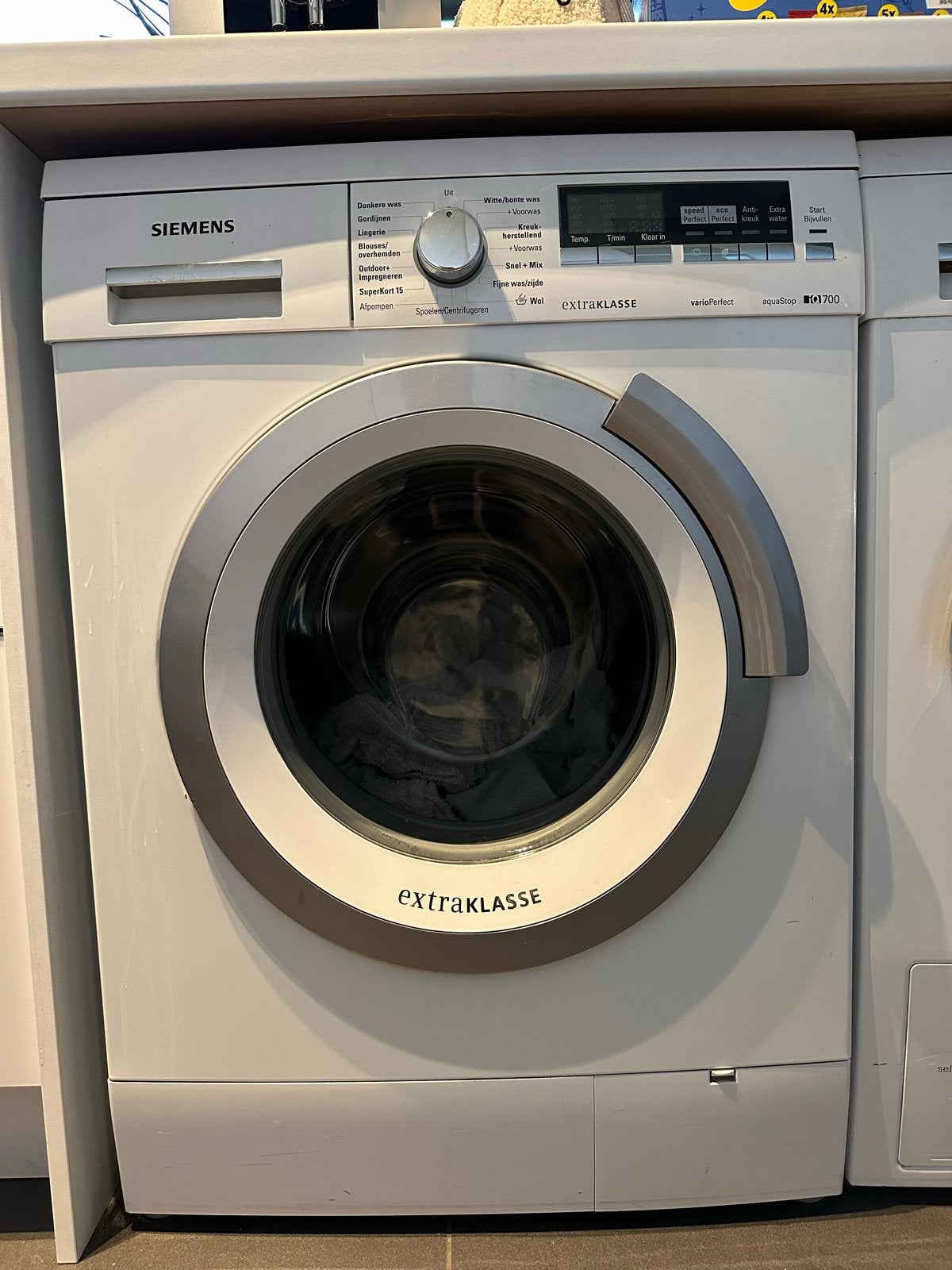 Siemens IQ700 extraKlasse wasmachine en droger, Ophalen, Gebruikt, 10 kg of meer, 1600 toeren of meer