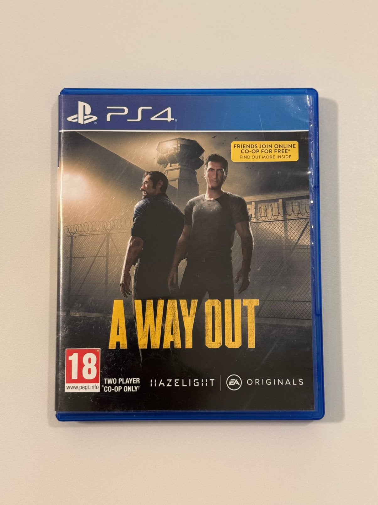 A Way Out PS4 / PS5 - Co-op Avontuur, Spelcomputers en Games, Avontuur en Actie, Vanaf 18 jaar, 2 spelers, Eén computer
