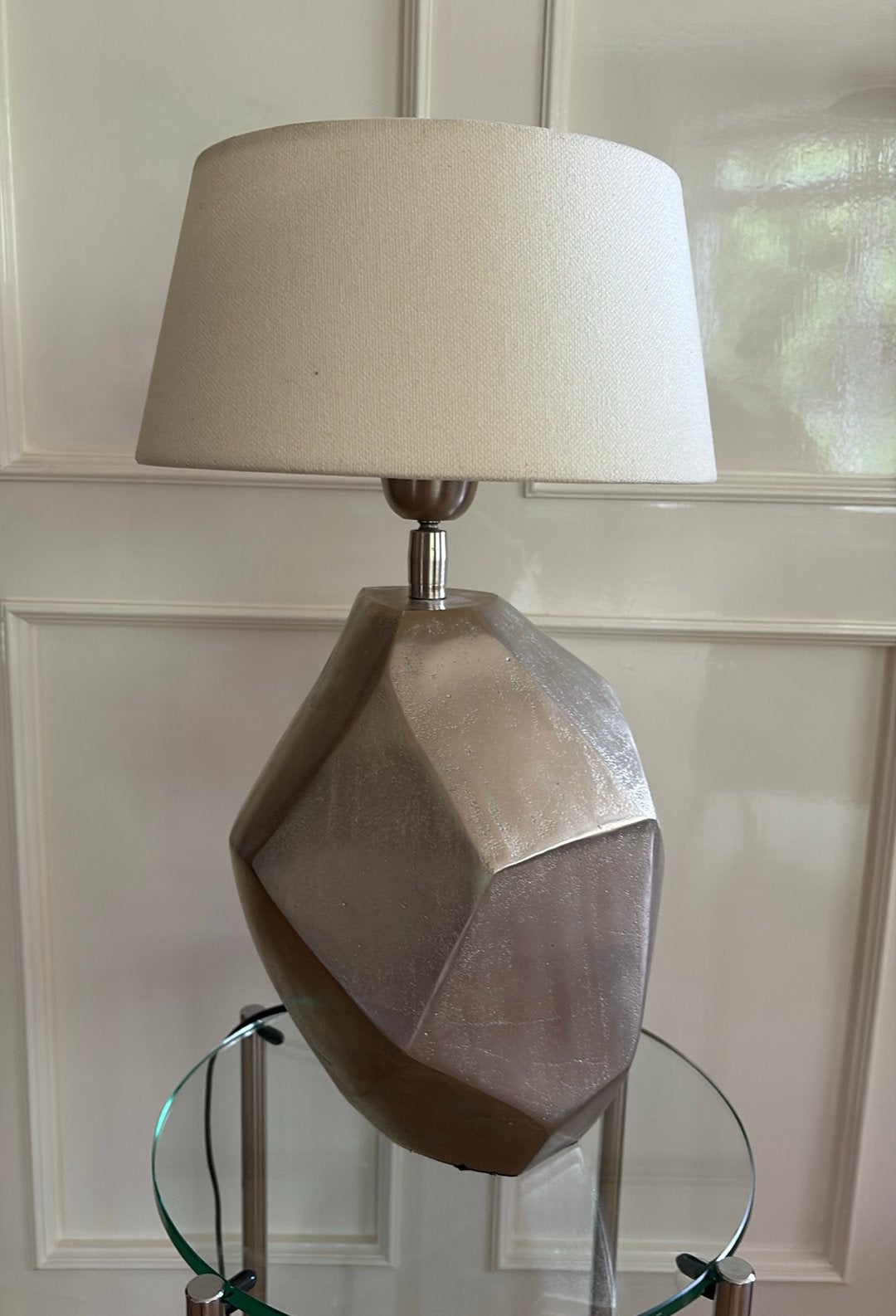 Zilverkleurige tafel lamp, Met schakelaar, Zo goed als nieuw, 46 cm, Schemerlamp