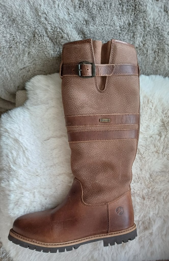 Outdoor laarzen Travelin maat 38, Kleding | Dames, Hoge laarzen, Bruin, Ophalen of Verzenden, Onbekend