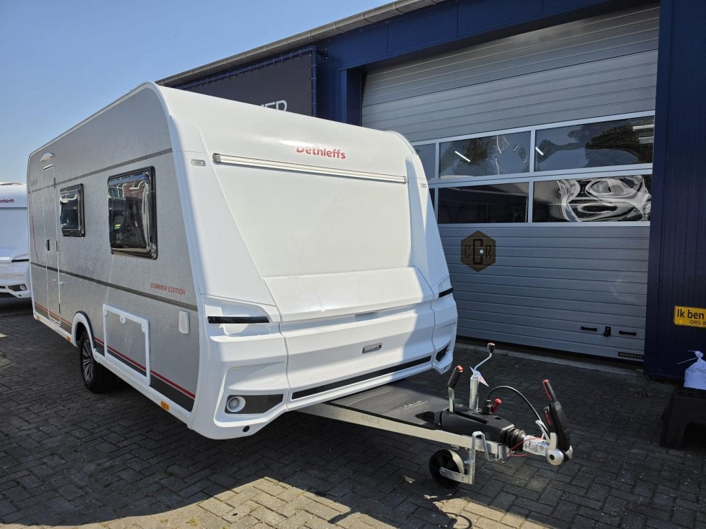 Dethleffs Summer Edition 460 EL Airco, Enkele bedden, Standaardzit, Bedrijf, Tot en met 3, Dethleffs