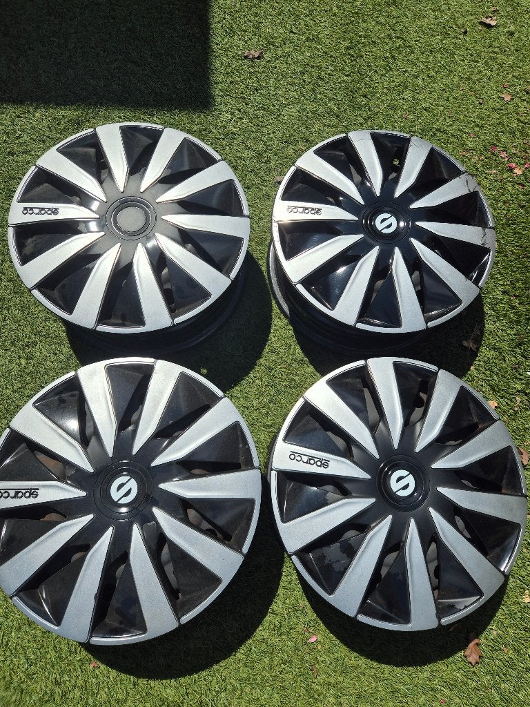 4x Kia stalen velgen 15 inch met Sparco wieldoppen, Ophalen, Gebruikt, Kia