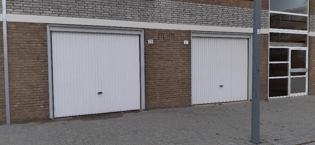Te huur garagebox 22,5m2 in R'dam in het wijk het lage land, Auto diversen