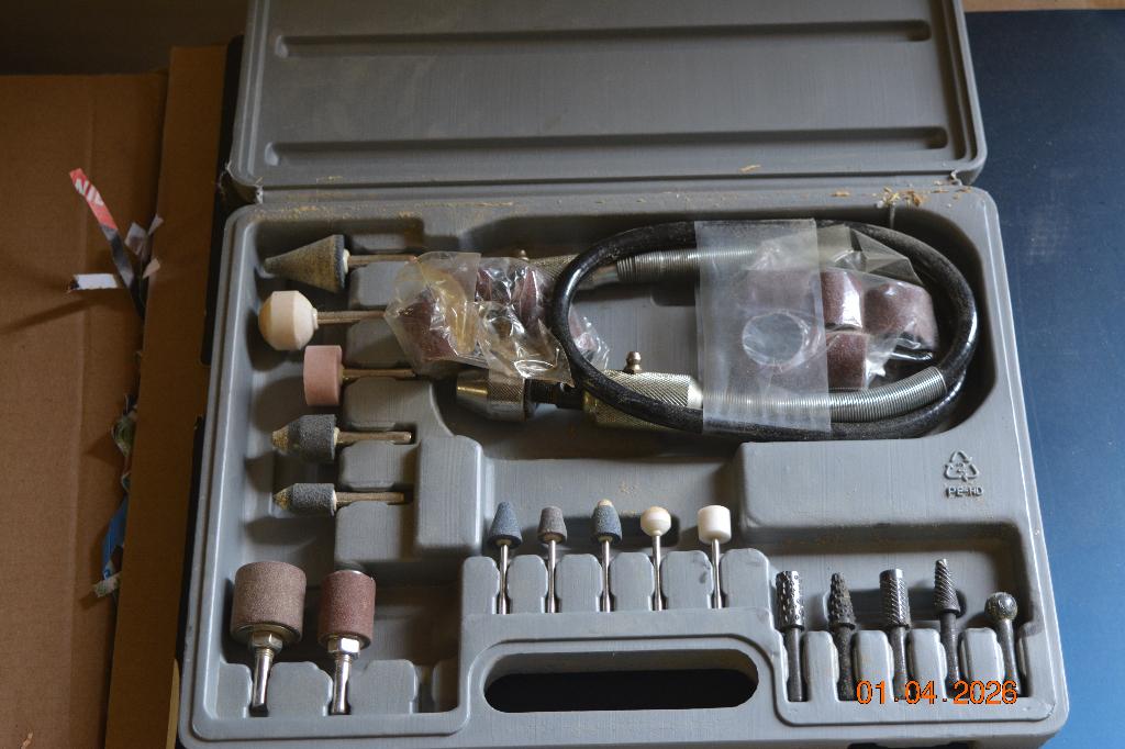 Dremel set met accessoires en flexibele as, Ophalen of Verzenden, Gebruikt