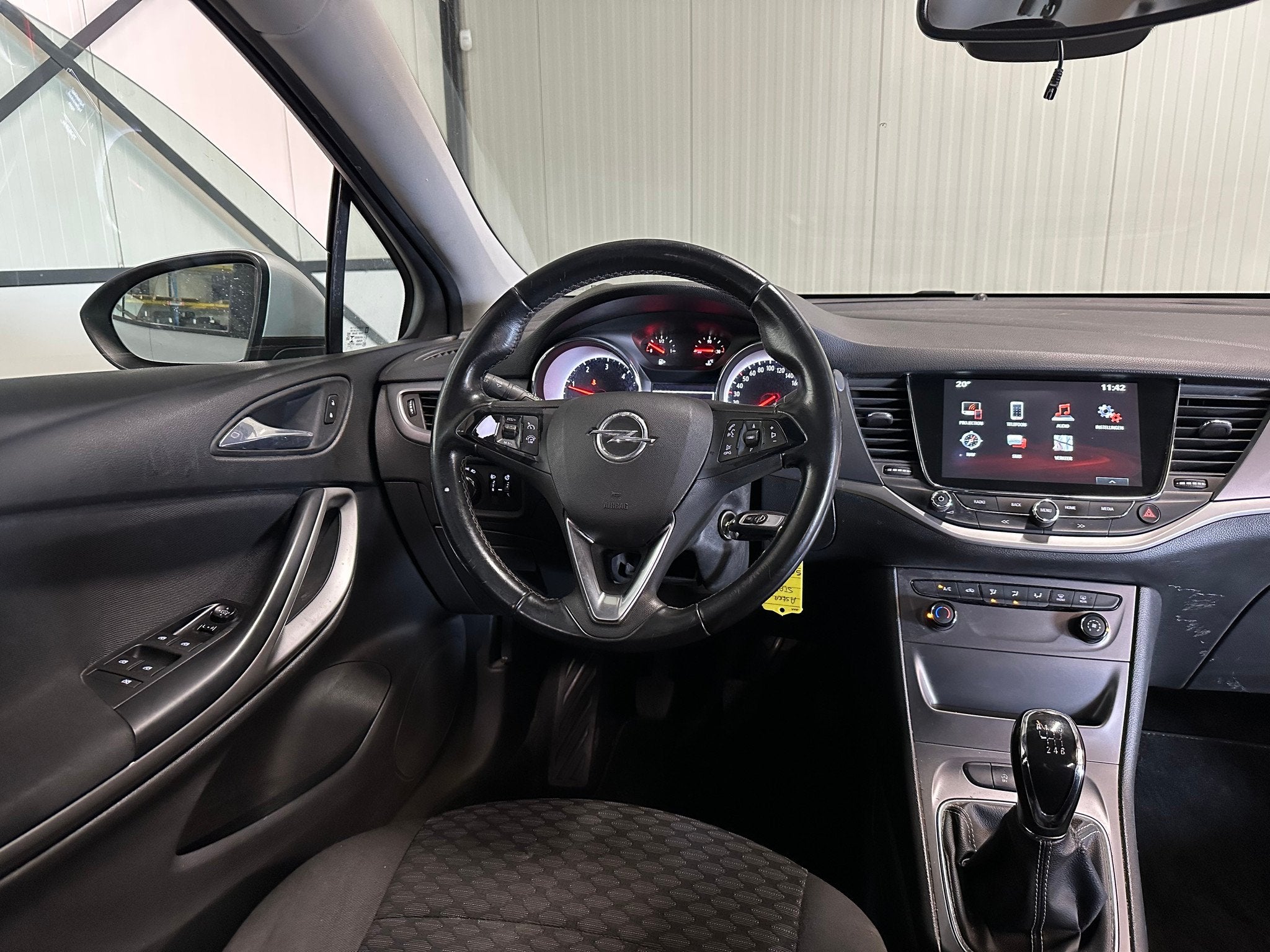 Opel Astra Sports Tourer 1.6 CDTI 81kw | Business+ | Airco |, Gebruikt, Euro 6, 4 cilinders, 140 €/maand