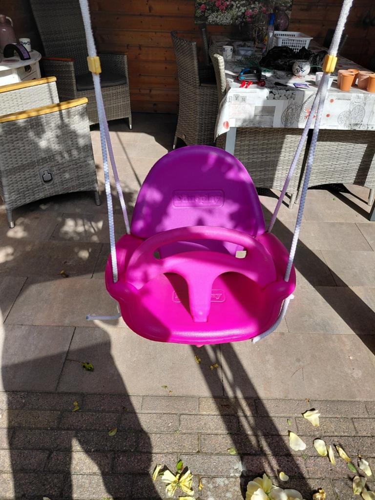 Roze babyschommel voor binnen en buiten, Ophalen, Gebruikt, Schommel