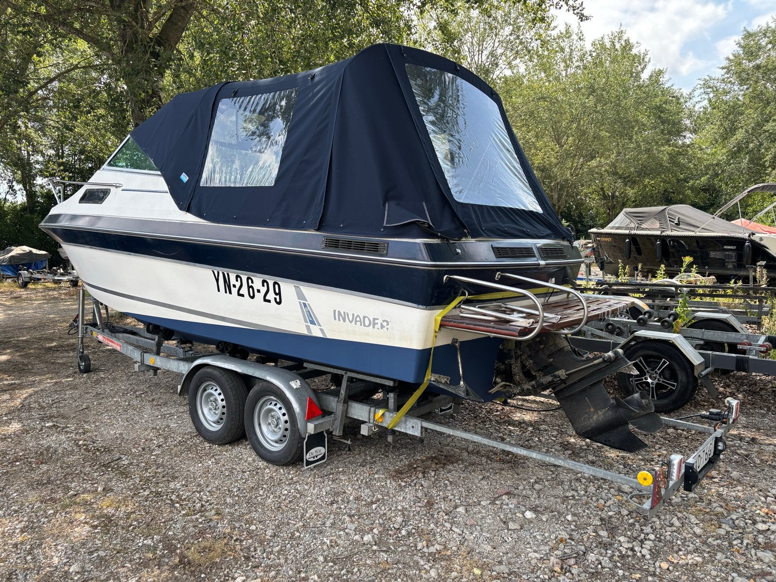Invader boot - Perfect voor dagtochten en weekendjes weg, Watersport en Boten, Overige merken, Gebruikt, Afdekzeil, 271 pk