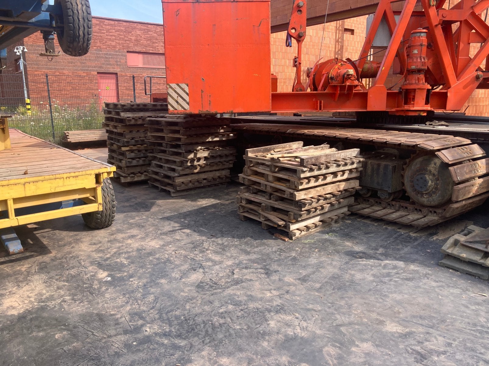 Gratis brandhout houten pallets, Minder dan 3 m³, Ophalen