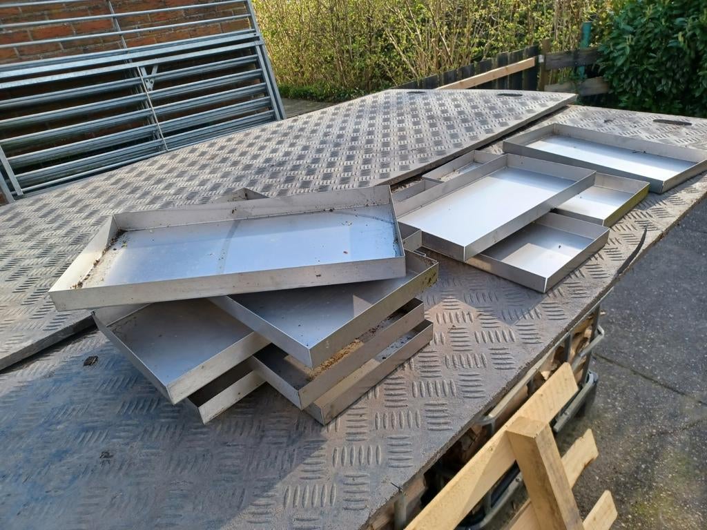 Rvs bakjes, Ophalen, Overige metalen