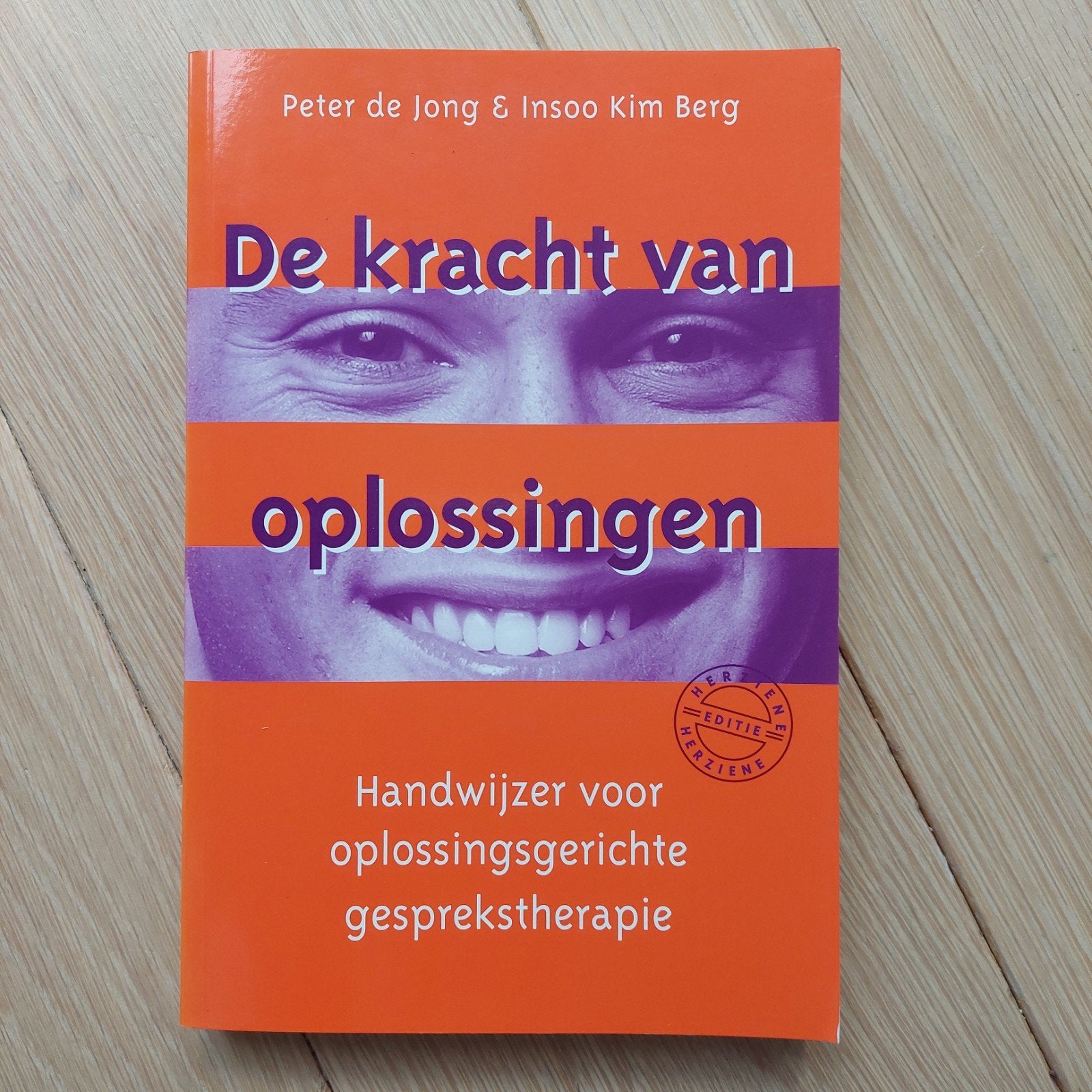 Peter de Jong - De kracht van oplossingen, Ophalen, Peter de Jong; Insoo Kim Berg, Ontwikkelingspsychologie, Zo goed als nieuw