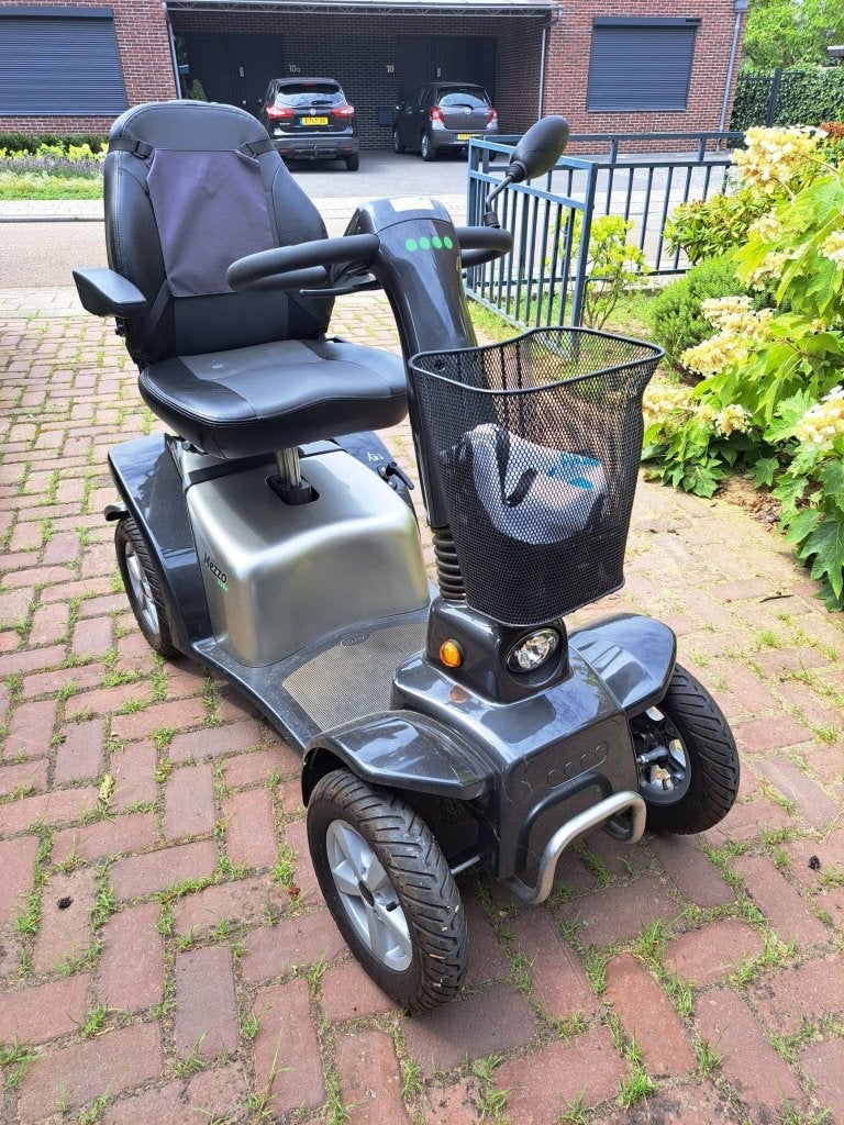 Mooie scootmobiel Mezzo, Ophalen, Life and Mobility, Gebruikt, 46 km of meer