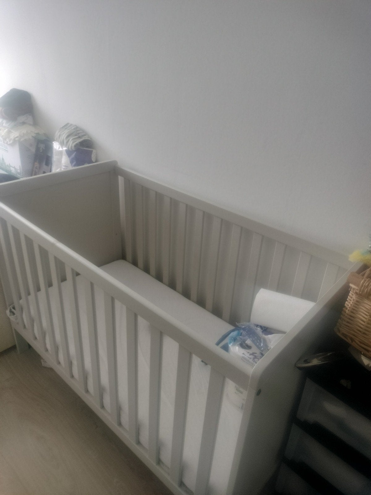 baby bed, Ophalen of Verzenden, Minder dan 140 cm, Minder dan 70 cm, Matras