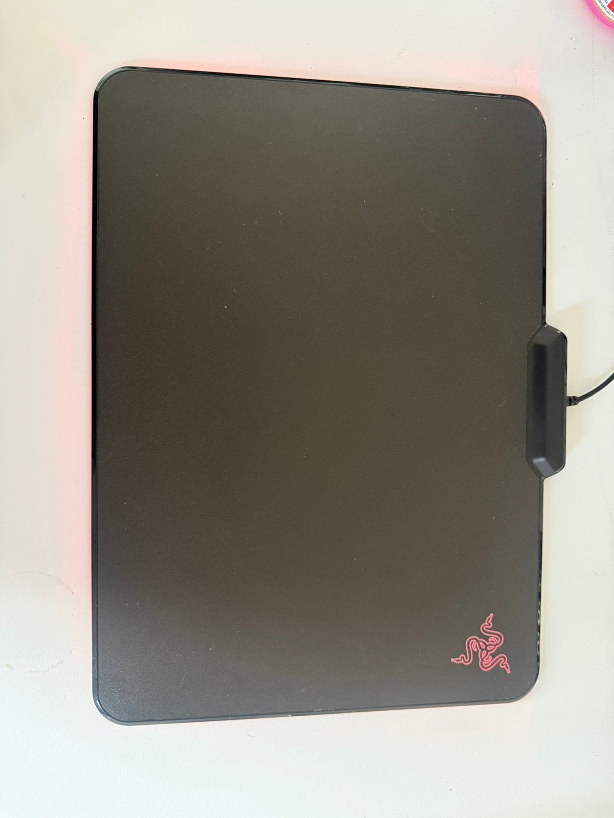 Razer RGB Muismat - Gaming Muismat met Verlichting, Ophalen of Verzenden, Gebruikt, Gaming muis