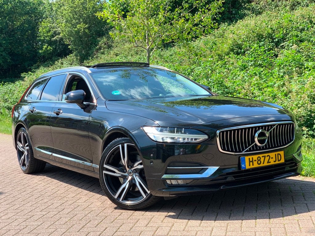 Volvo V90 2.0 D5 AWD Inscription PANO LEDER B&W TREKHAAK VOL, Auto's, Volvo, Euro 6, 197 €/maand, Zwart, Diesel