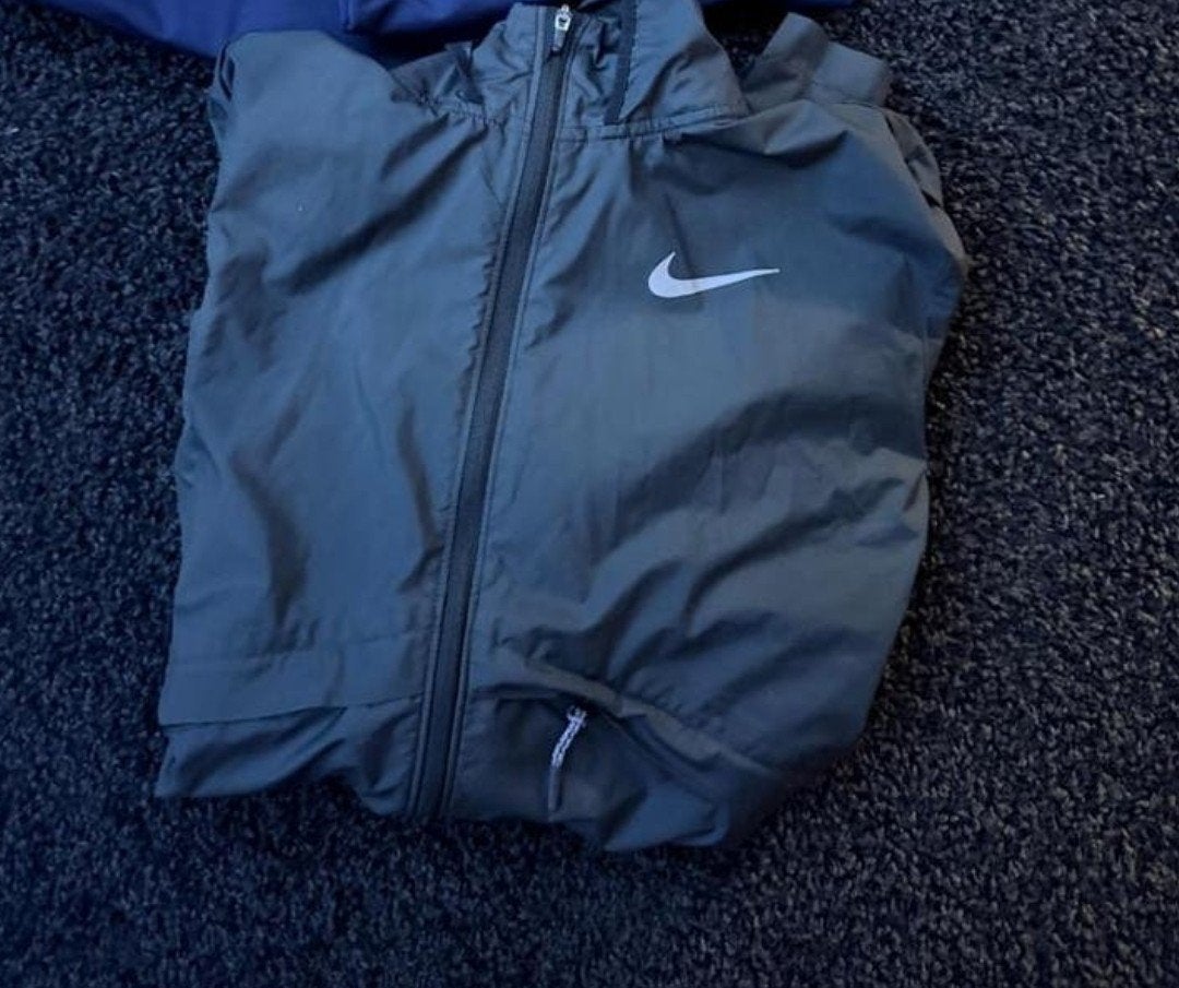 Te koop jongens kleding veel nieuw 158 164 176 s nike petrol, Ophalen of Verzenden, Zo goed als nieuw, Jongen, Broek