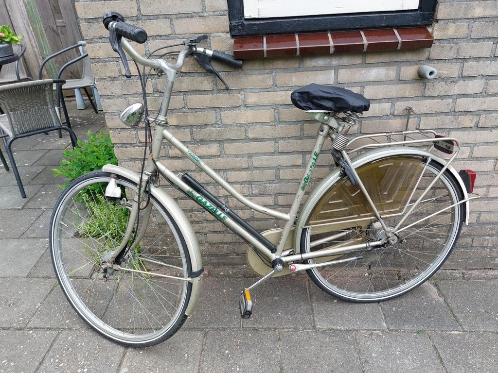 Damesfiets  Gazelle, Fietsen en Brommers, Fietsen | Dames | Damesfietsen, Gebruikt, Versnellingen, Gazelle, Trommelrem