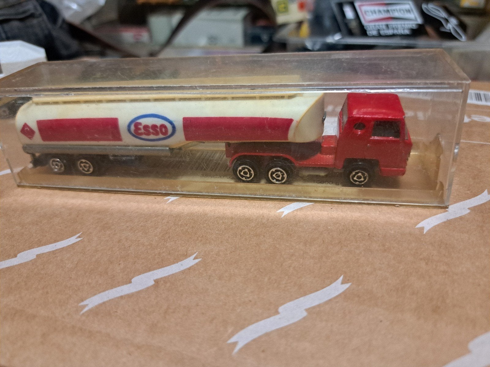 Majorette Oude Esso Truck in originele verpakking, Ophalen of Verzenden