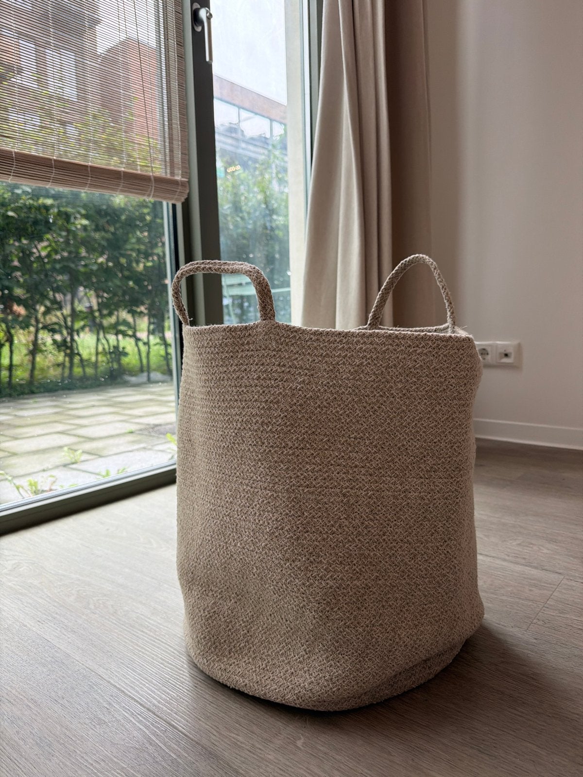 Mand met handvatten, Ophalen, Gevlochten, Mand, Rond
