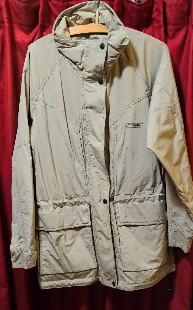 Tenson dames outdoor jack maat 40 licht kaki groen, Tenson, Ophalen of Verzenden, Gedragen