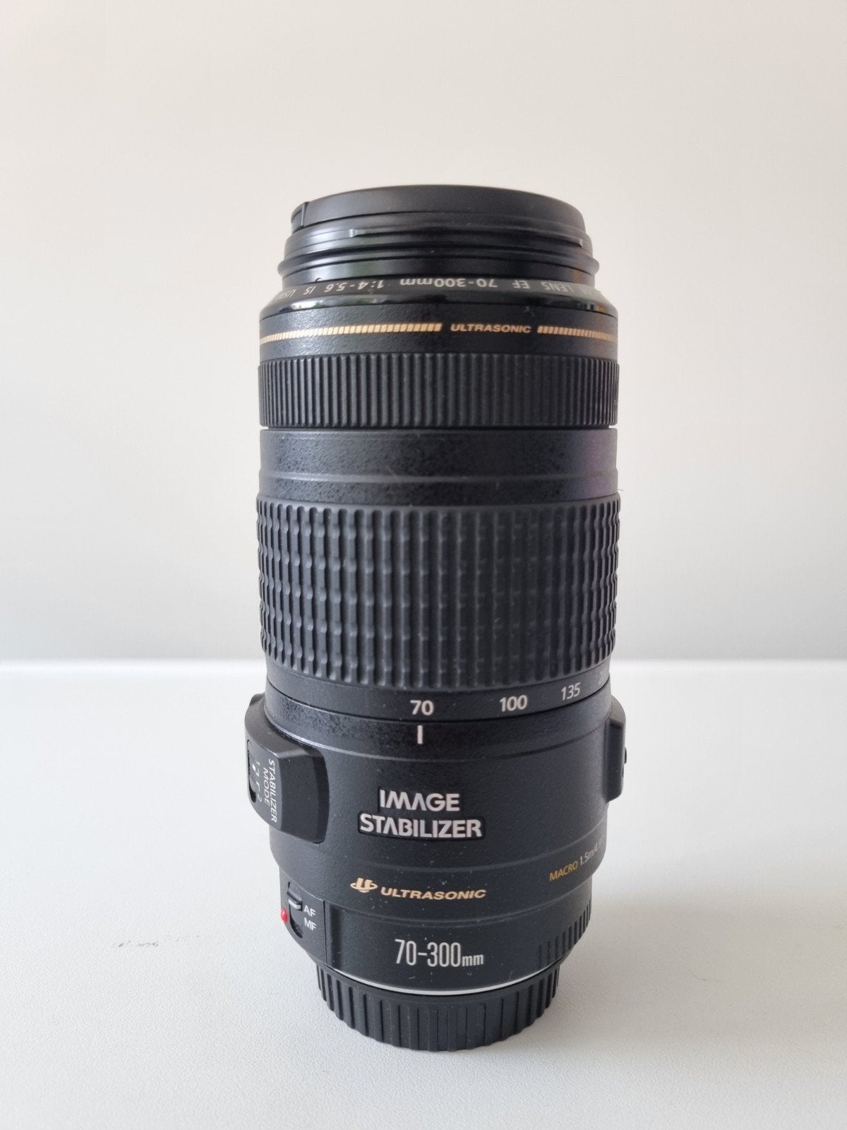 Canon EF 70-300mm f/4-5.6 IS USM Telelens, Audio, Tv en Foto, Fotografie | Lenzen en Objectieven, Canon, Zo goed als nieuw, Beeldstabilisatie