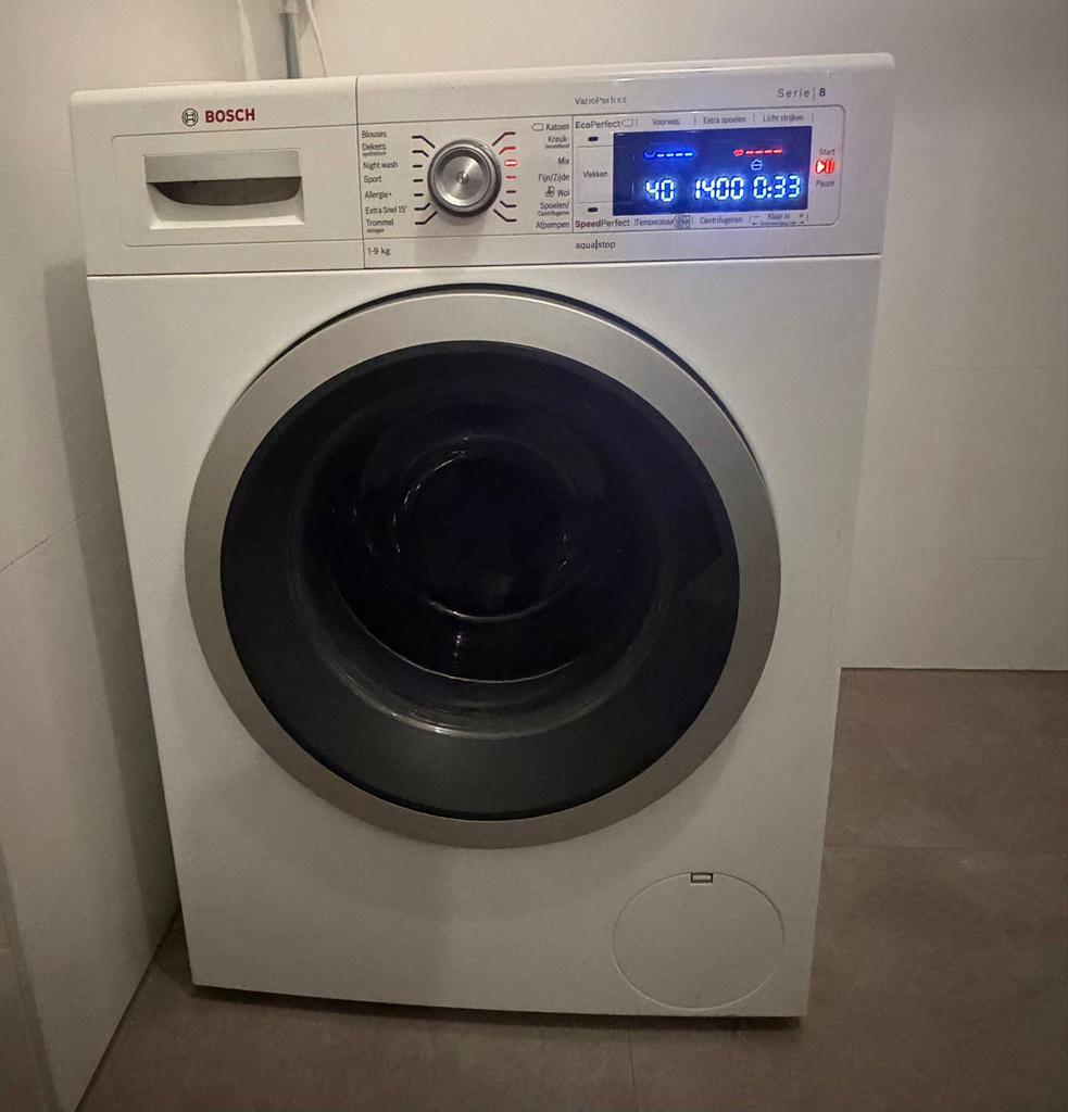 Bosch Serie 8 VarioPerfect Wasmachine - 9 kg, Ophalen, 1200 tot 1600 toeren, 8 tot 10 kg, Zo goed als nieuw