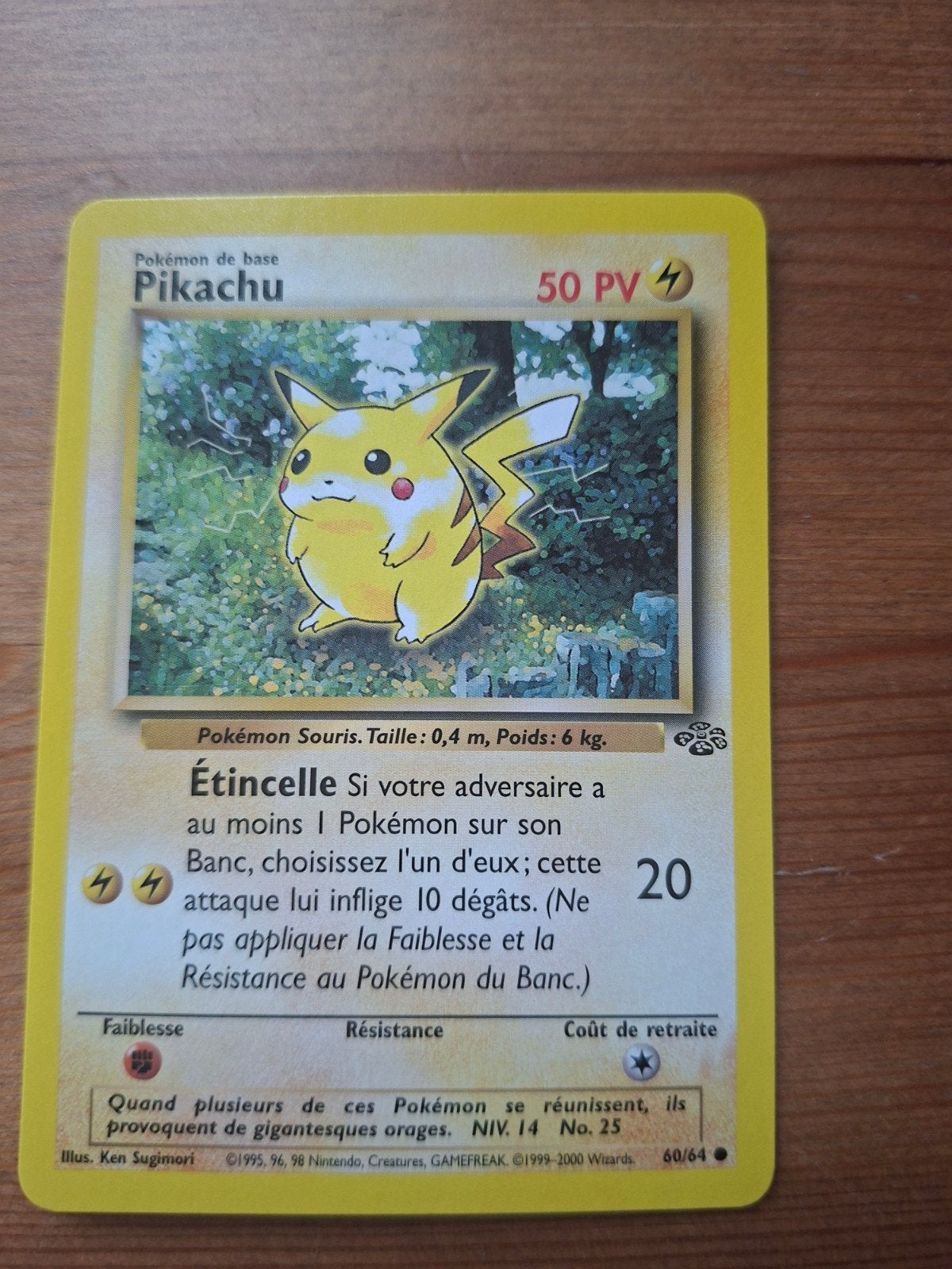 Franse Pikachu Pokémon kaart (1995-2000) - Nintendo, Ophalen of Verzenden, Gebruikt, Losse kaart