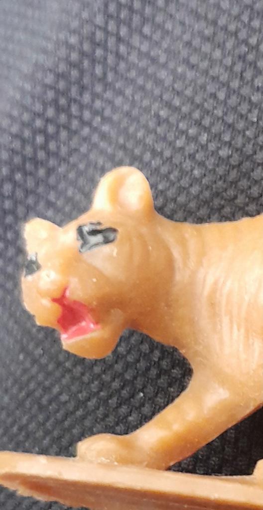 W Germany dier, Verzamelen, Ophalen, Zo goed als nieuw, Beeldje of Figuurtje
