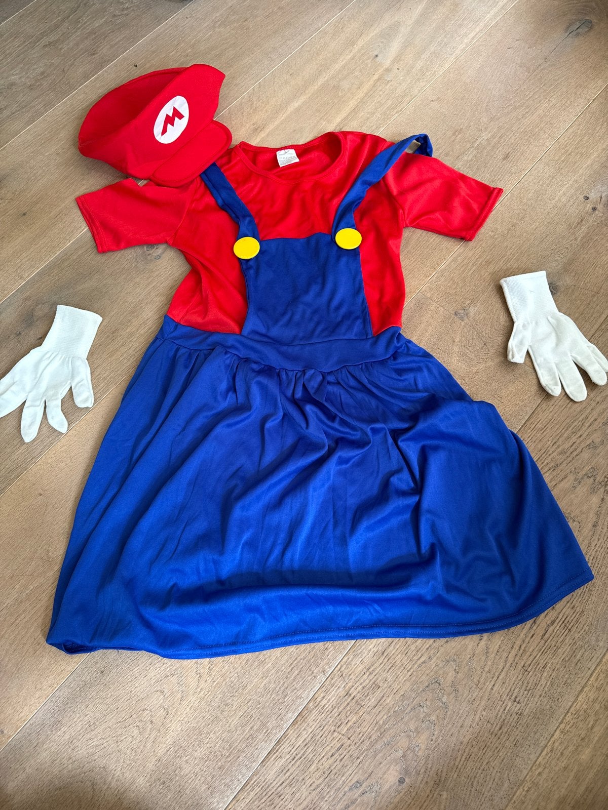 Mario kostuum voor kinderen - maat S, Kinderen en Baby's, Carnavalskleding en Verkleedspullen, Ophalen of Verzenden, Zo goed als nieuw