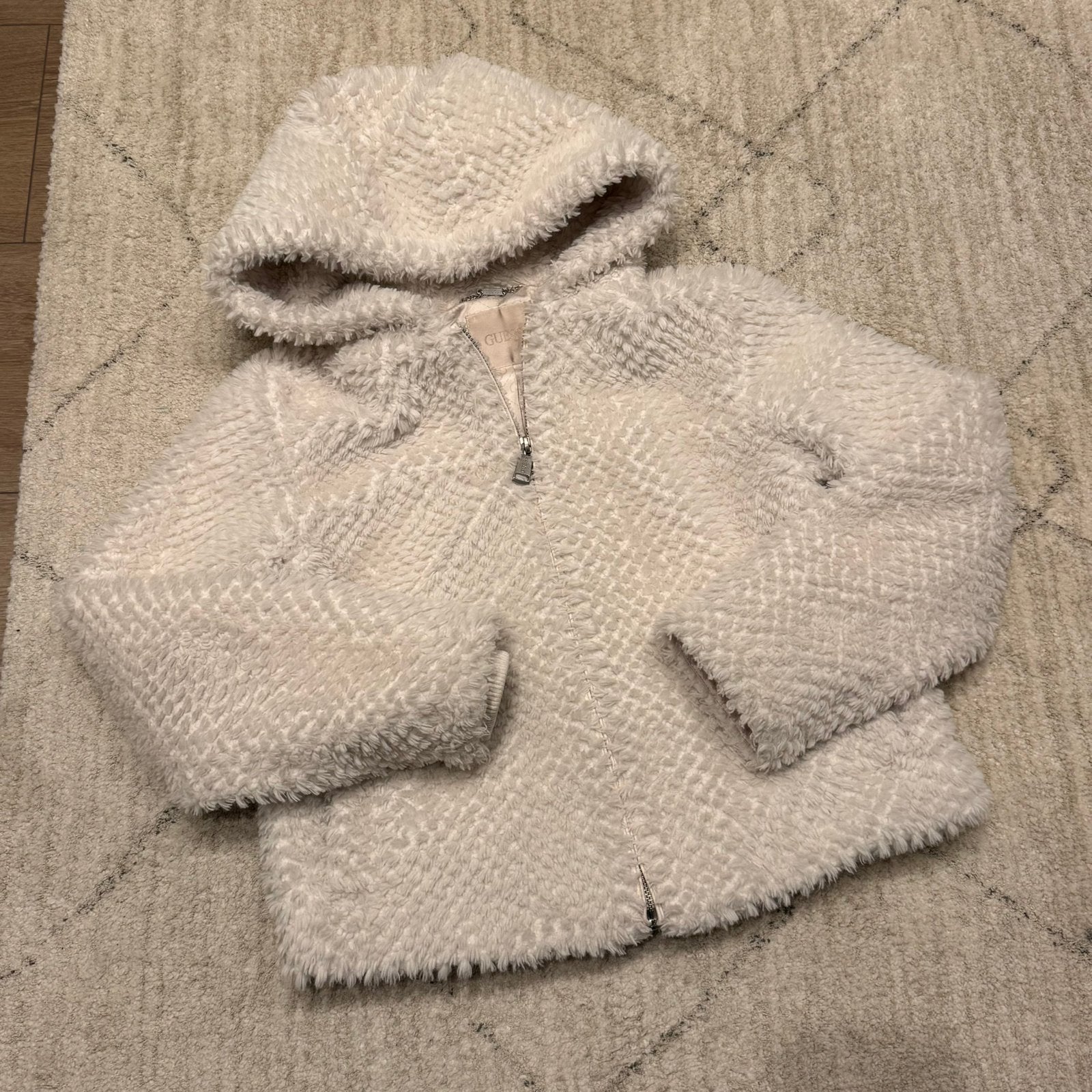 Guess jas / vest maat S, Kleding | Dames, Ophalen of Verzenden, Zo goed als nieuw, Maat 36 (S), Wit