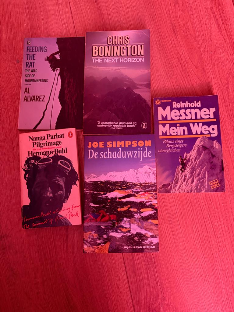 5 Boeken over bergbeklimmen en avontuur, Ophalen of Verzenden, Gelezen