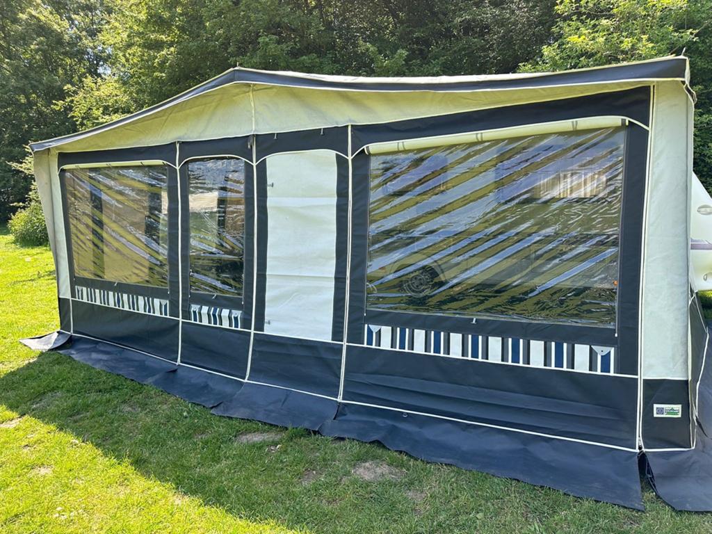 Goldcamp vier seizoenen voortent G18 (965cm) met extra’s, Ophalen, Zo goed als nieuw, Overige merken