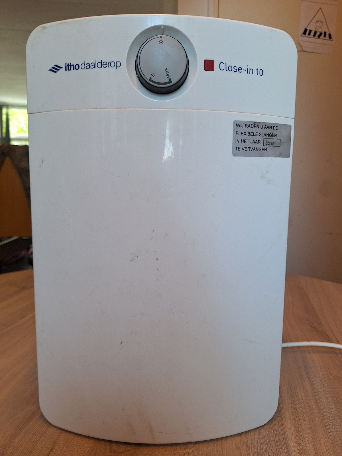 Itho daalderop Close-in 10 boiler, Doe-het-zelf en Verbouw, Gebruikt, Minder dan 20 liter, Onbekend, Boiler