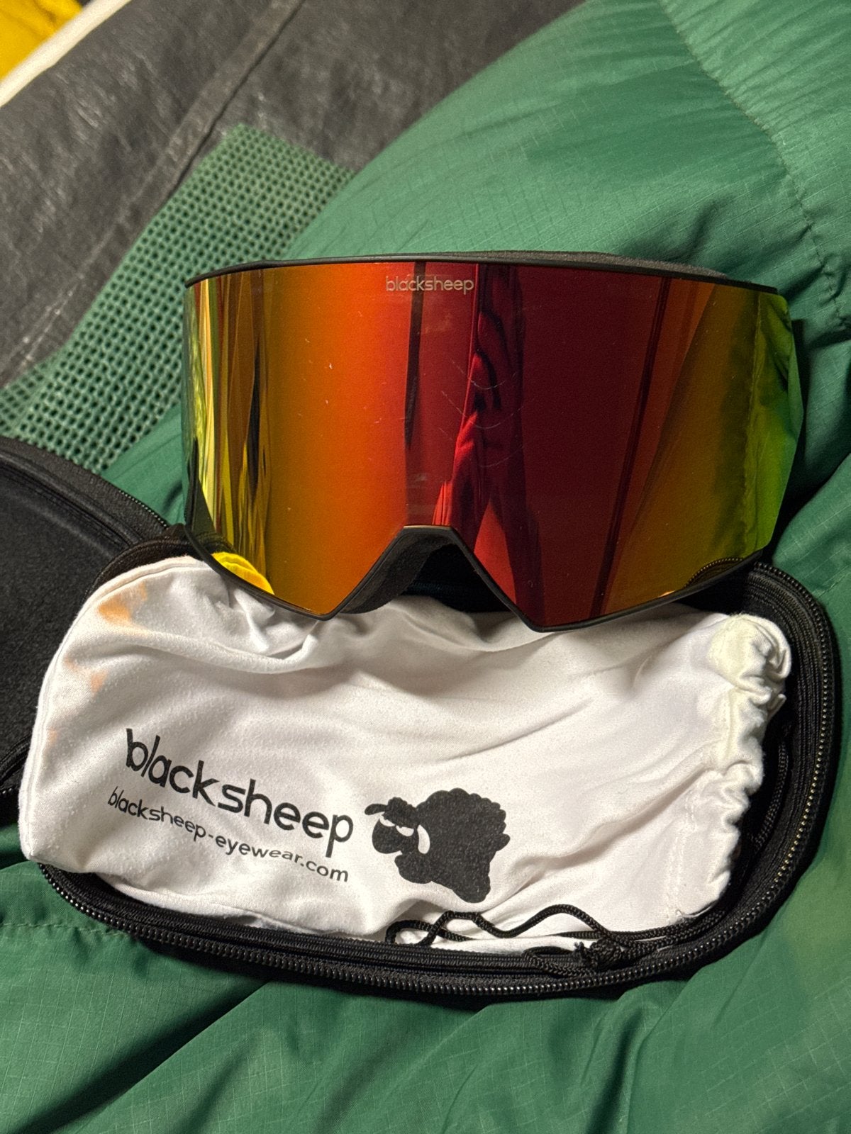 Blacksheep skibril met extra lens en hoesje, Sport en Fitness, Skiën en Langlaufen, Ophalen of Verzenden, Zo goed als nieuw