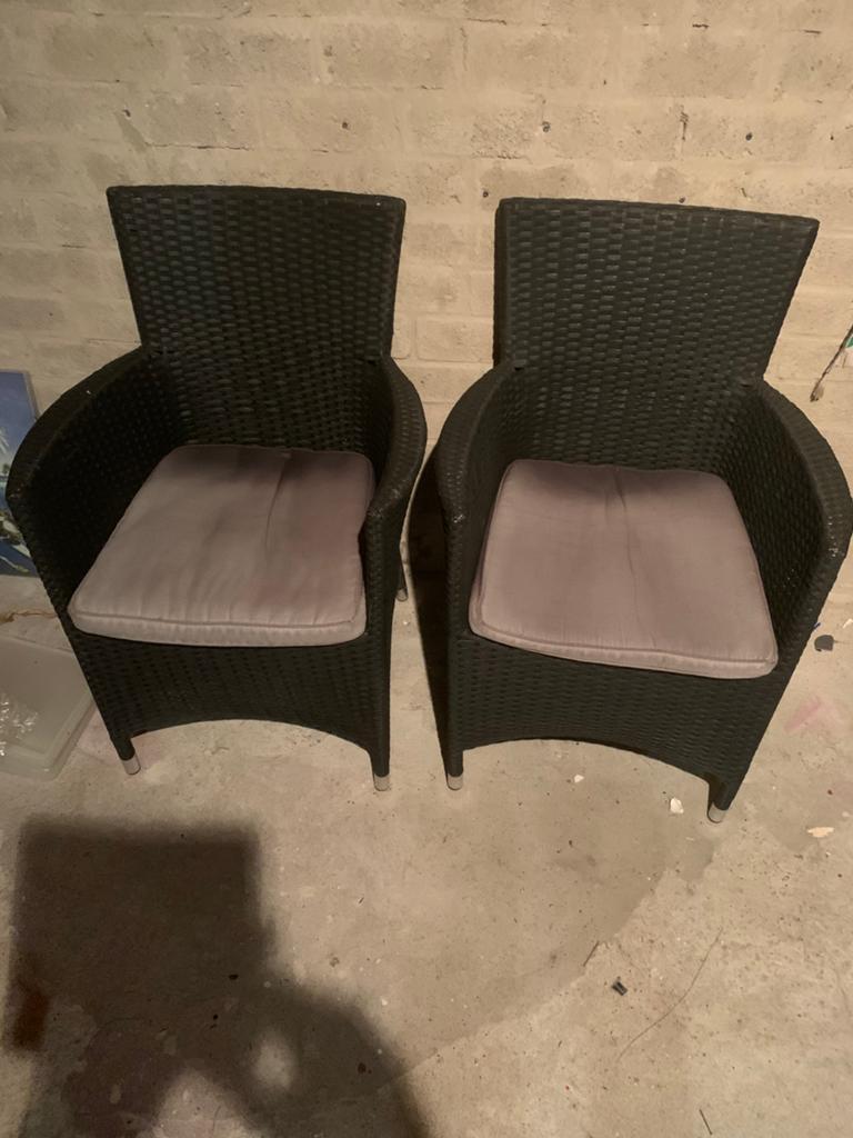 2 wicker stoelen voor buiten, Huis en Inrichting, Stoelen, Ophalen