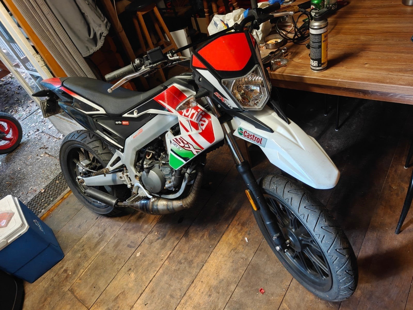 aprilia sx 50 2020 70cc  tekoop/teruil, Fietsen en Brommers, Ophalen, Tweetakt, Maximaal 45 km/u, SR 50
