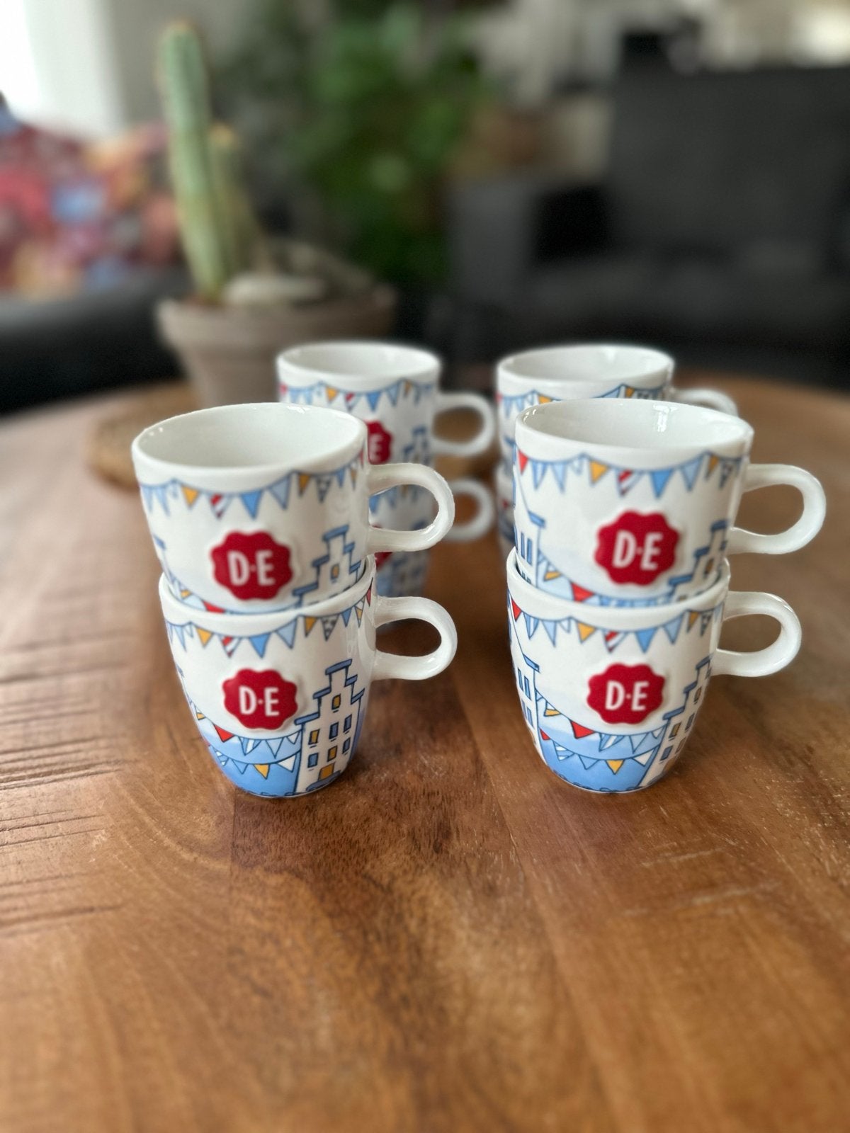 Douwe Egberts Delftsblauwe Huisjes Mokken - Set van 6, Huis en Inrichting, Ophalen, Overige merken, Keramiek, Mok