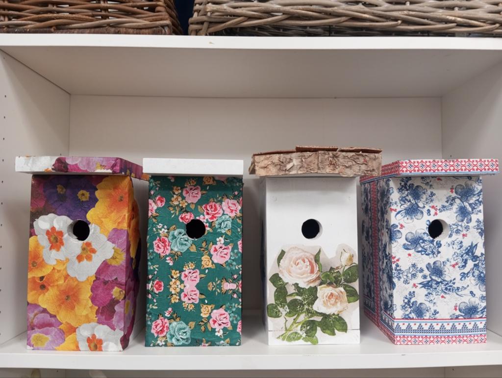 Unieke handgemaakte vogelhuisjes - Diverse designs, Ophalen, Info@ambachtelijkvogelhuisje.nl, Nieuw, Vogelstraat 10, 1234 AB Tuindorp