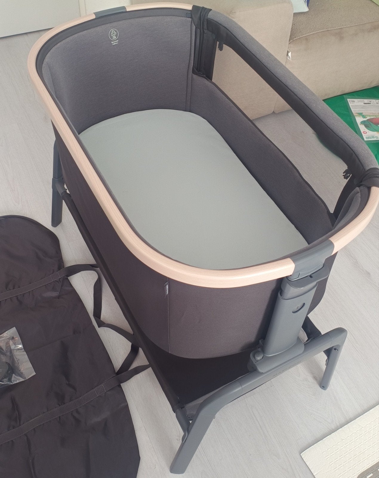 Maxi-Cosi Iora - Co-sleeper - Beyond Graphite, Ophalen, Zo goed als nieuw, Minder dan 140 cm, Matras