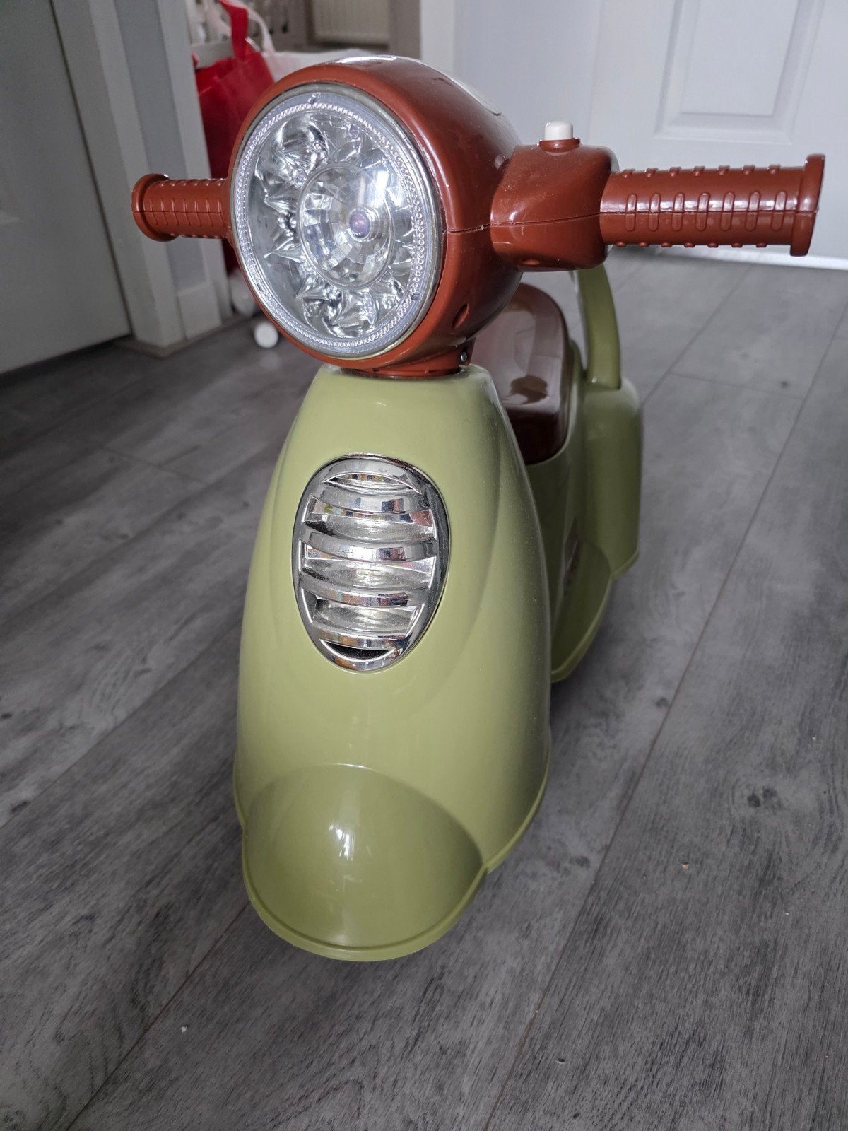 Leuke loopscooter voor Sinterklaas, Ophalen