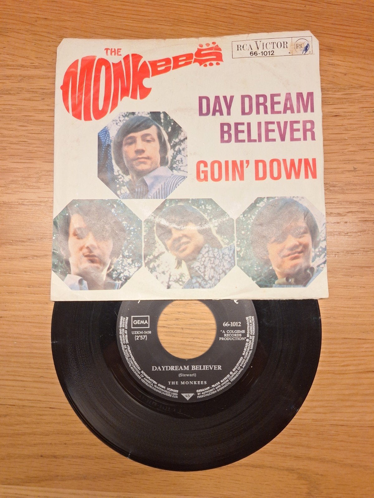 The Monkees - Day Dream Believer / Goin' Down (Vinyl Single), Cd's en Dvd's, Vinyl Singles, Gebruikt, 7 inch, Ophalen of Verzenden