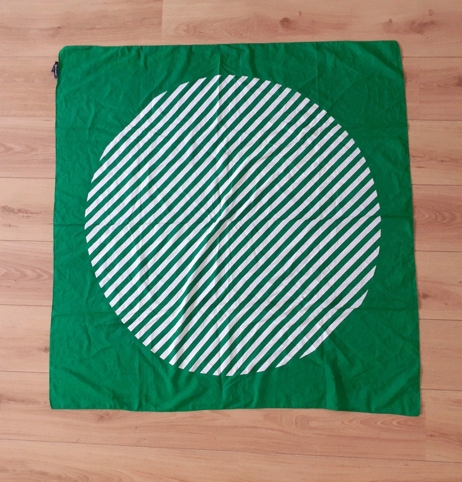 Codello groene vierkante sjaal shawl in nieuwstaat, Kleding | Dames, Mutsen, Sjaals en Handschoenen, Codello, Maat 46/48 (XL) of groter