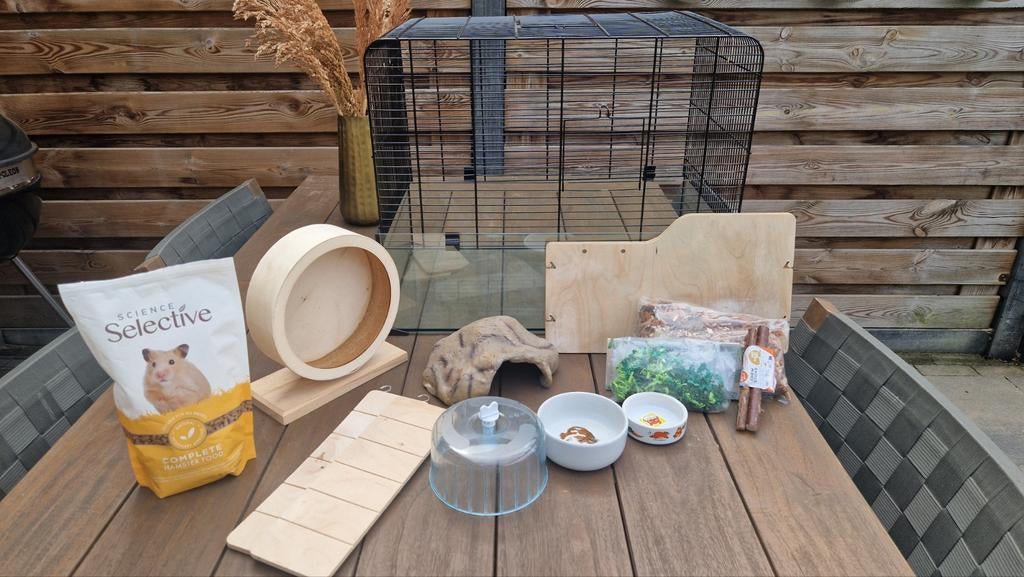 Hamsterkooi, Ophalen